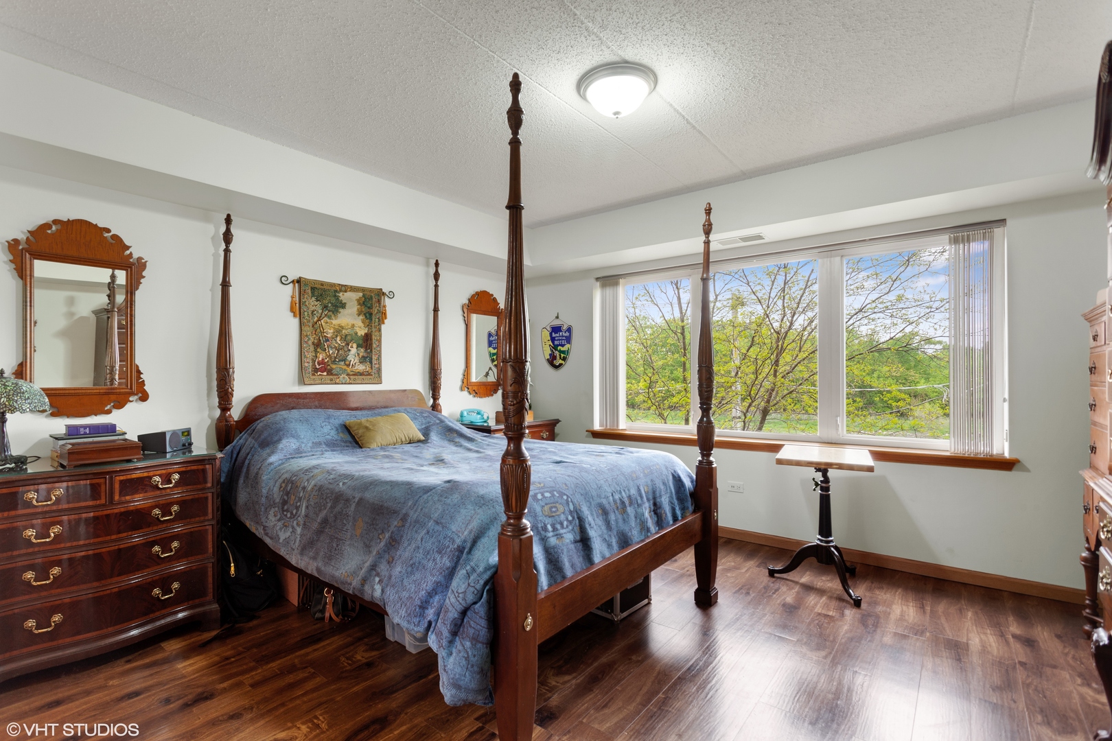 8030 Riverwalk Drive, Unit 3C Lyons, IL 60534 - Photo 9 of 12