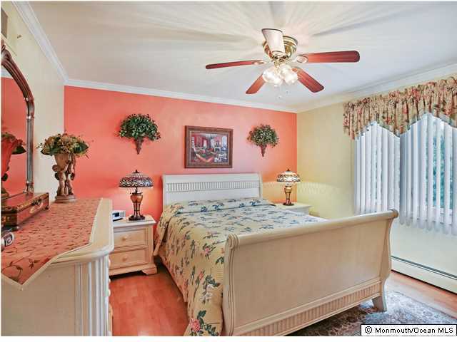 22 Rimwood Lane Howell, NJ 07731 - Photo 7 of 24 Additional Photo