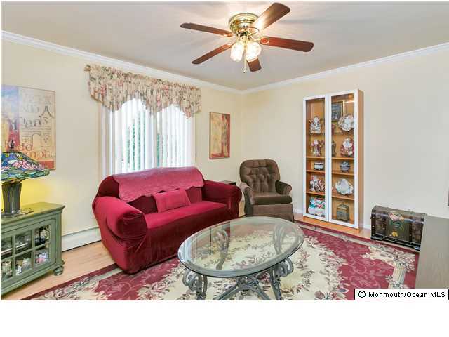 22 Rimwood Lane Howell, NJ 07731 - Photo 9 of 24 Additional Photo