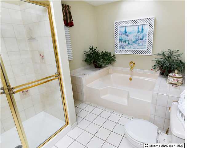 22 Rimwood Lane Howell, NJ 07731 - Photo 10 of 24 Additional Photo