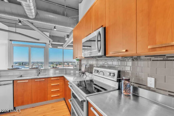 $545,000 | 1 East Lexington Avenue, Unit 809, Phoenix, AZ 85012