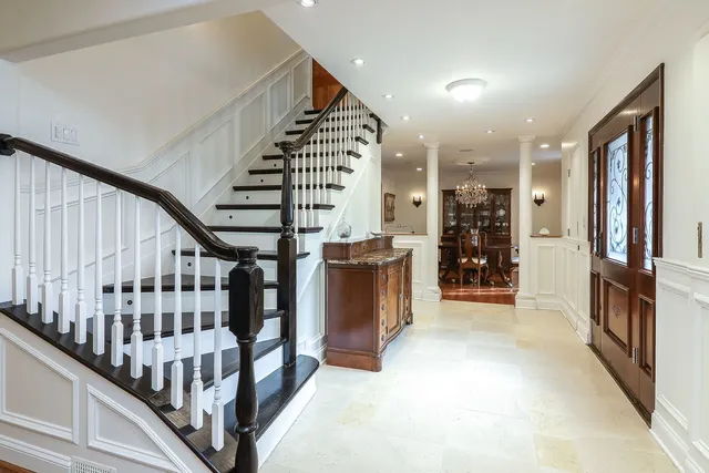 $1,539,000 | 39 Mockingbird Lane, Oak Brook, IL 60523