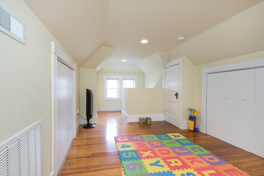 3 Westview Road, Unit 2 Natick, MA 01760 - Photo 15 of 24 Gallery Image 15