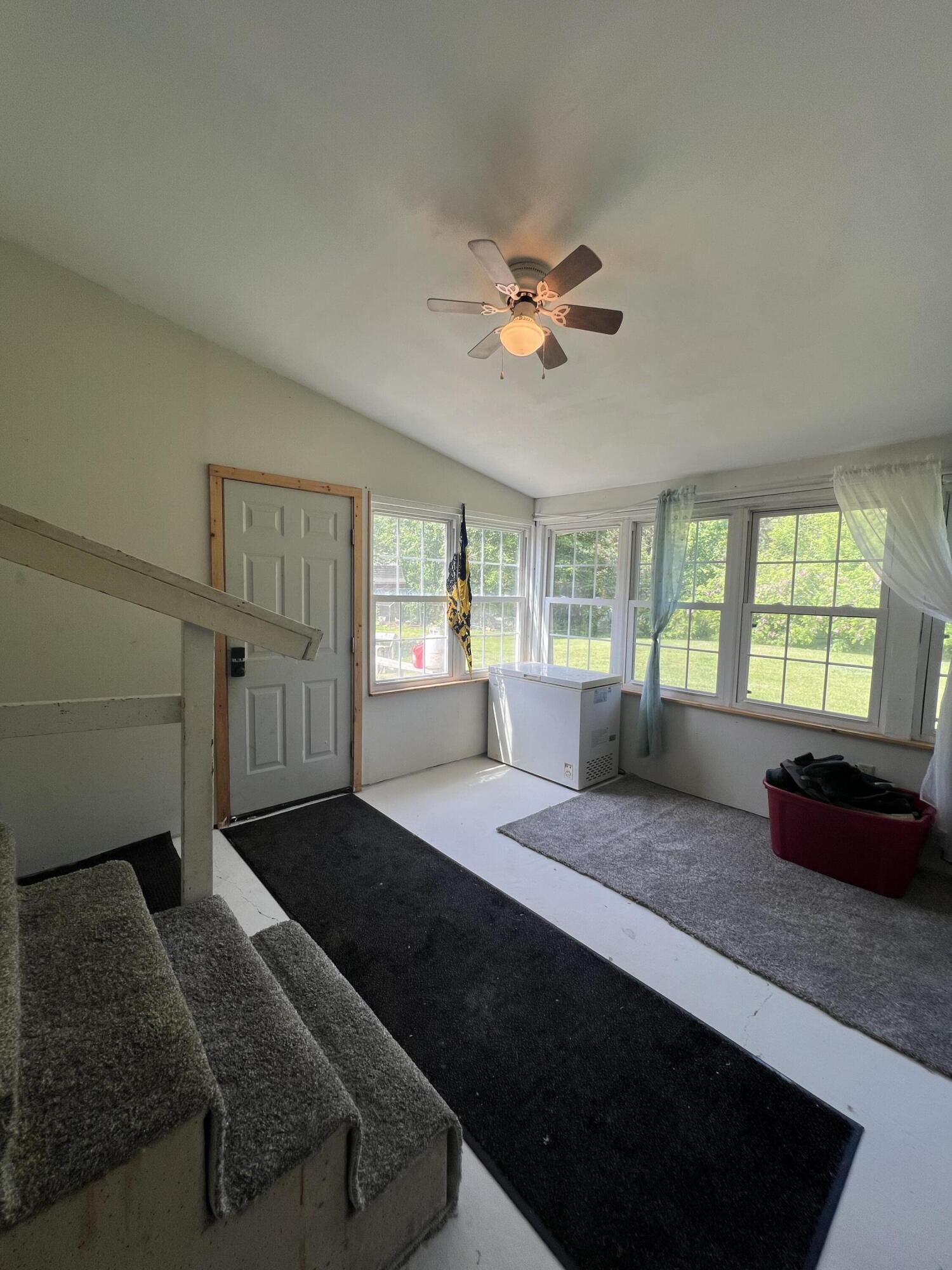 6582 South Garlock Road Carson City, MI 48811 - Photo 18 of 43 IMG_0158