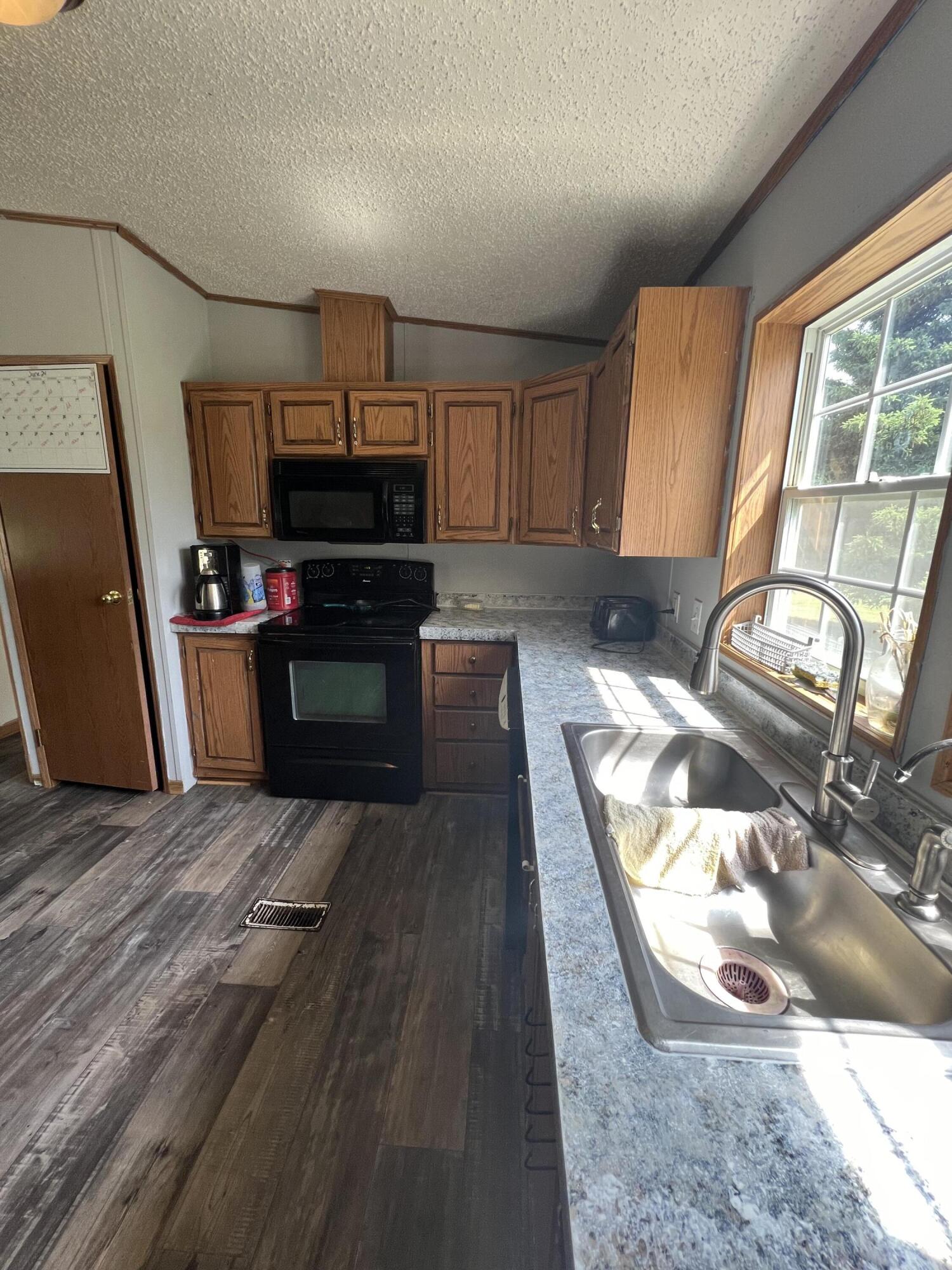 6582 South Garlock Road Carson City, MI 48811 - Photo 20 of 43 IMG_0165