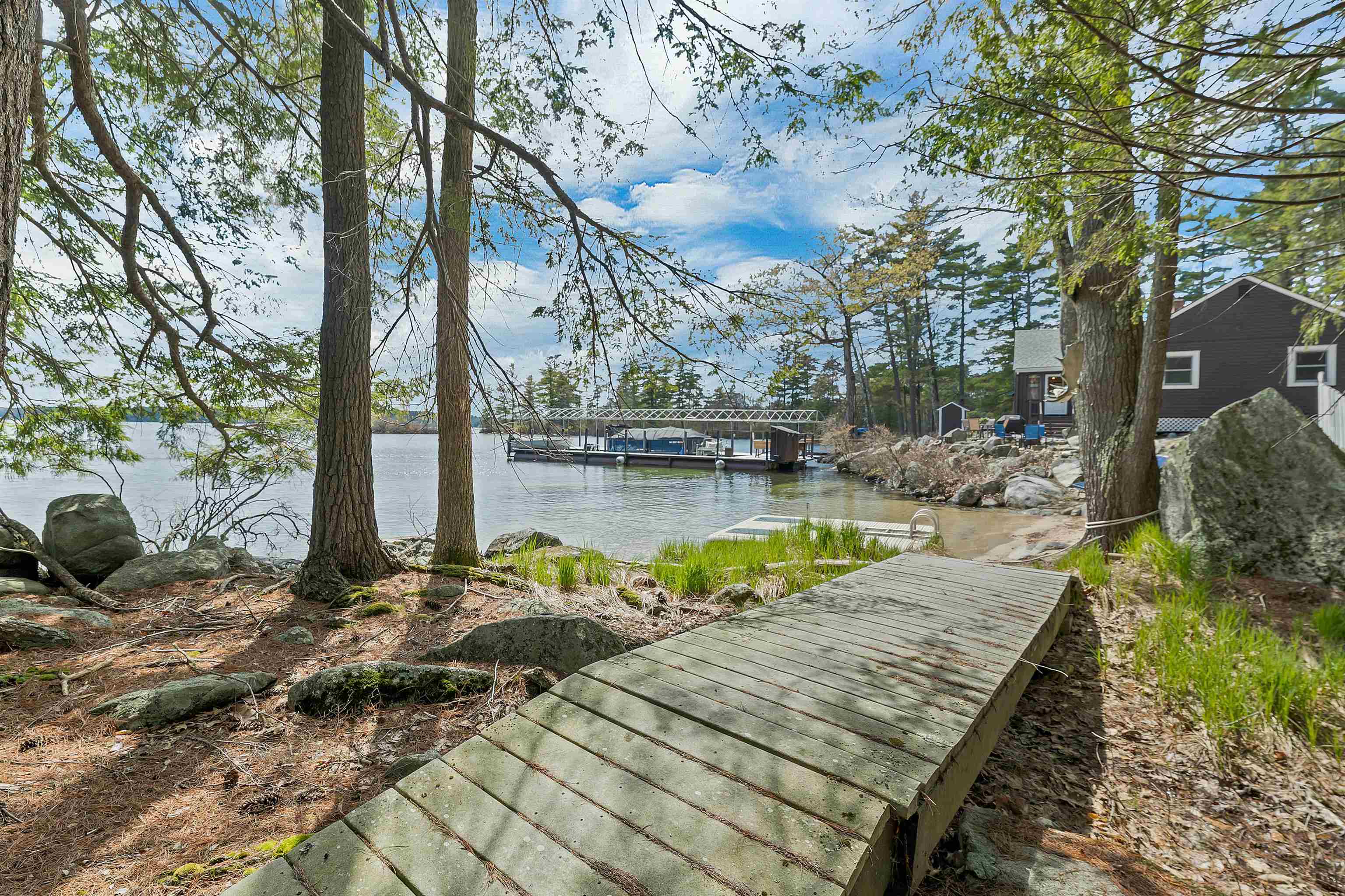 292 Bear Island Meredith, NH 03253 - Photo 38 of 42