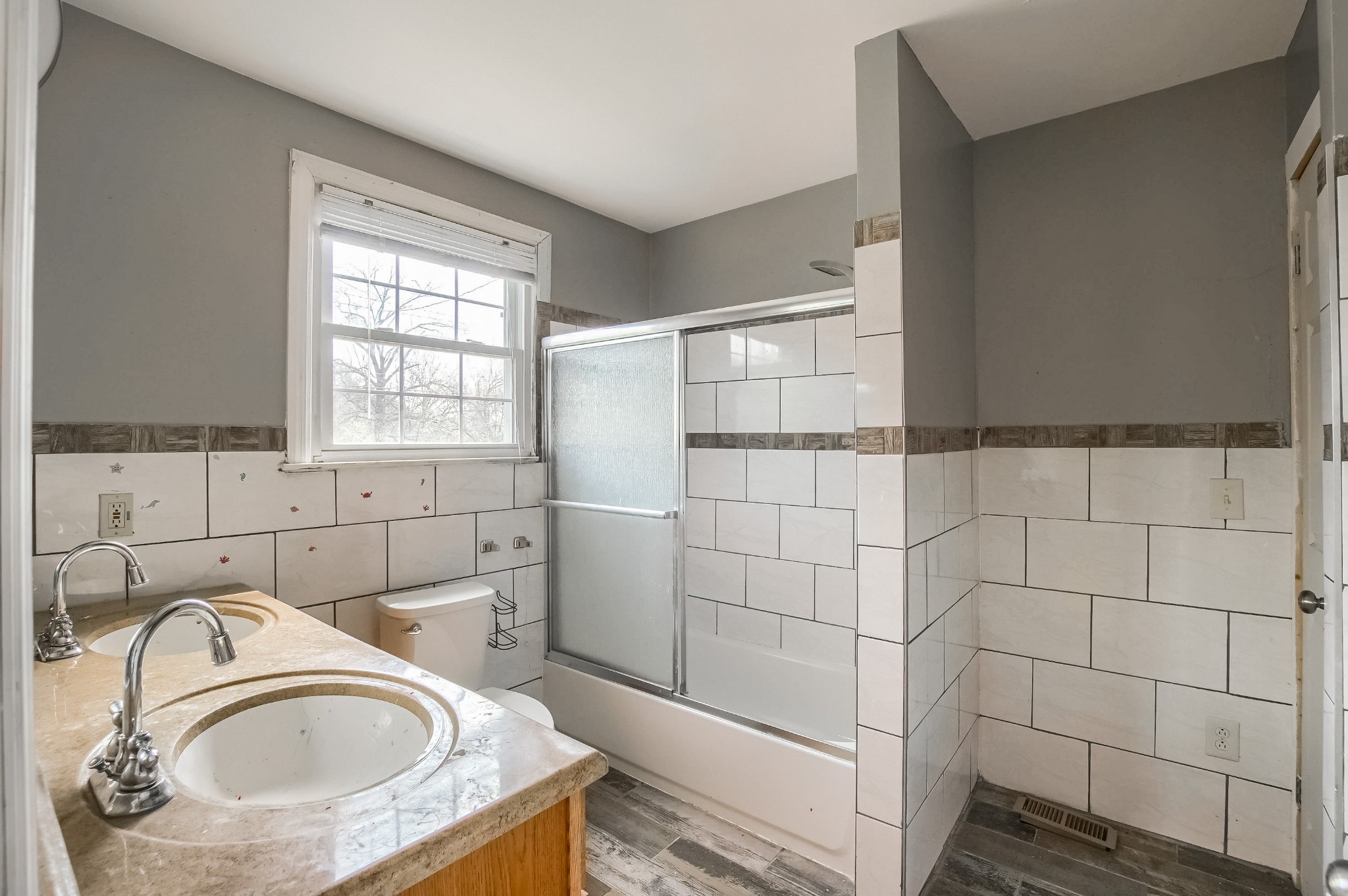 324 Randy Road Madison, TN 37115 - Photo 7 of 13 a bathroom with a sink toilet and shower