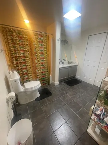 $2,100 | 2 Centre St Terrace, Unit 1B, Boston, MA 02119