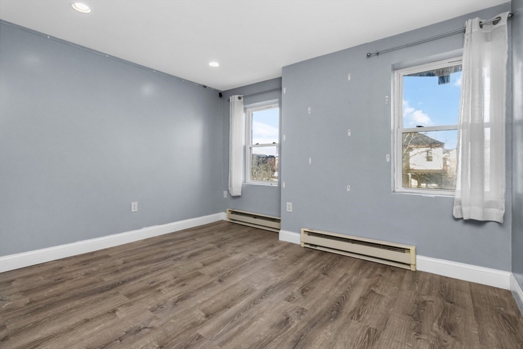 2 Centre St Terrace, Unit 1B Boston, MA 02119 - Photo 6 of 18