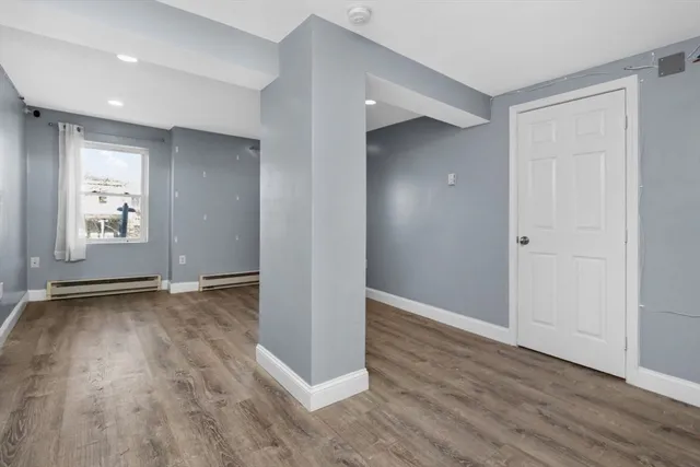 $2,100 | 2 Centre St Terrace, Unit 1B, Boston, MA 02119