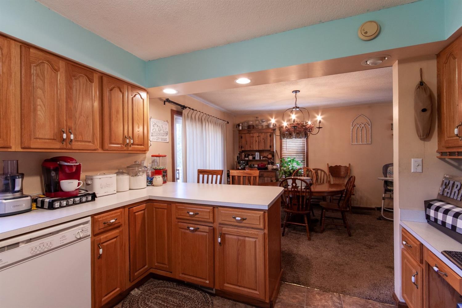 302 South Gray Road Connersville, IN 47331 - Photo 8 of 28 Gallery Image 8