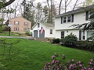 97 Peele Road Nashua, NH 03062 - Photo 28 of 33