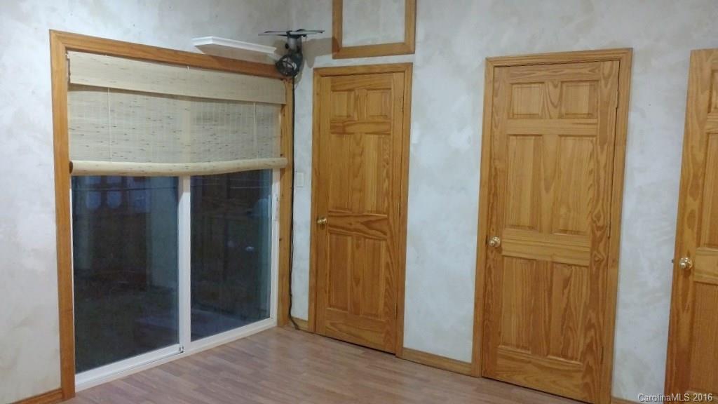 290 Trent Road, Unit 1 Brevard, NC 28712 - Photo 4 of 15 Gallery Image 4