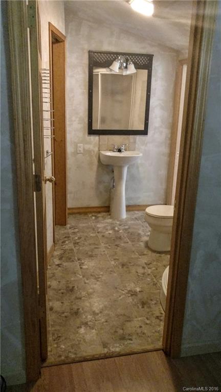 290 Trent Road, Unit 1 Brevard, NC 28712 - Photo 9 of 15 Gallery Image 9