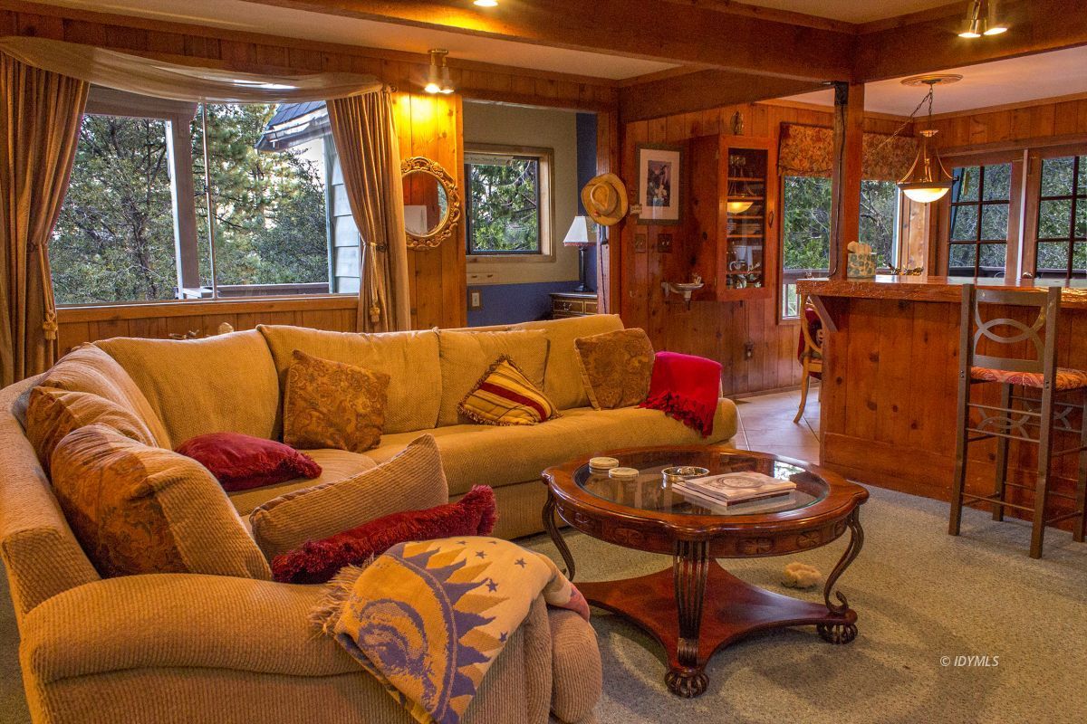 25120 Foster Lake Road Idyllwild, CA 92549 - Photo 6 of 31 a living room with furniture and a large window