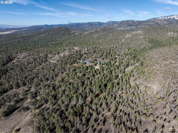 $775,000 | 31367 Clarks Creek Road, Mount Vernon, OR 97865