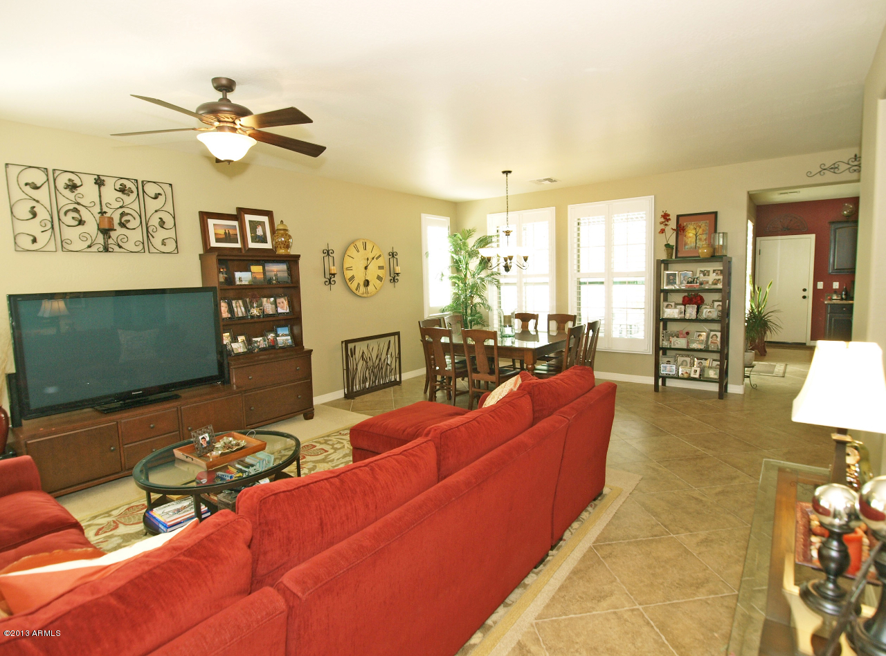 21068 West Ridge Road Buckeye, AZ 85396 - Photo 4 of 26 P1012176