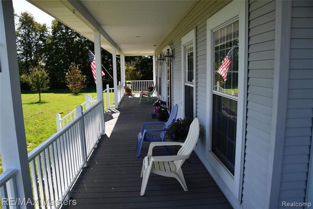 12937 Finzel Road Carleton, MI 48117 - Photo 5 of 51
