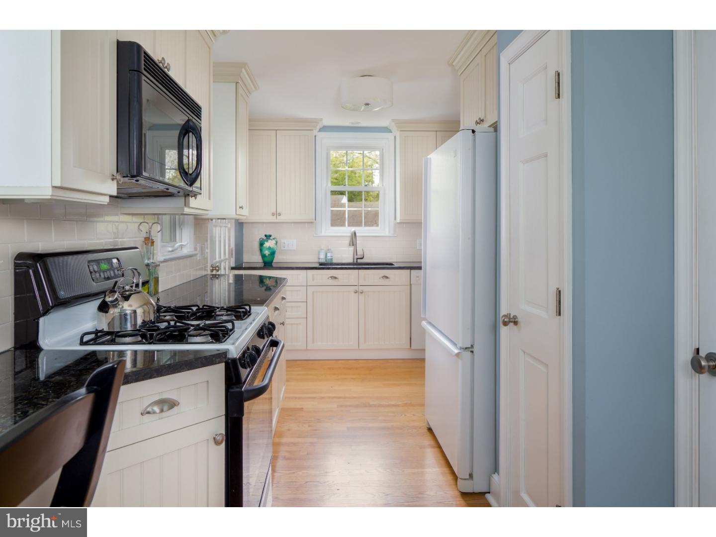 6 Snowden Road Bala Cynwyd, PA 19004 - Photo 9 of 18 Gallery Image 9