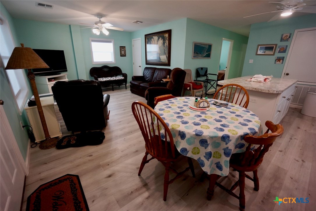 811 Main Street Port O'Connor, TX 77982 - Photo 20 of 35