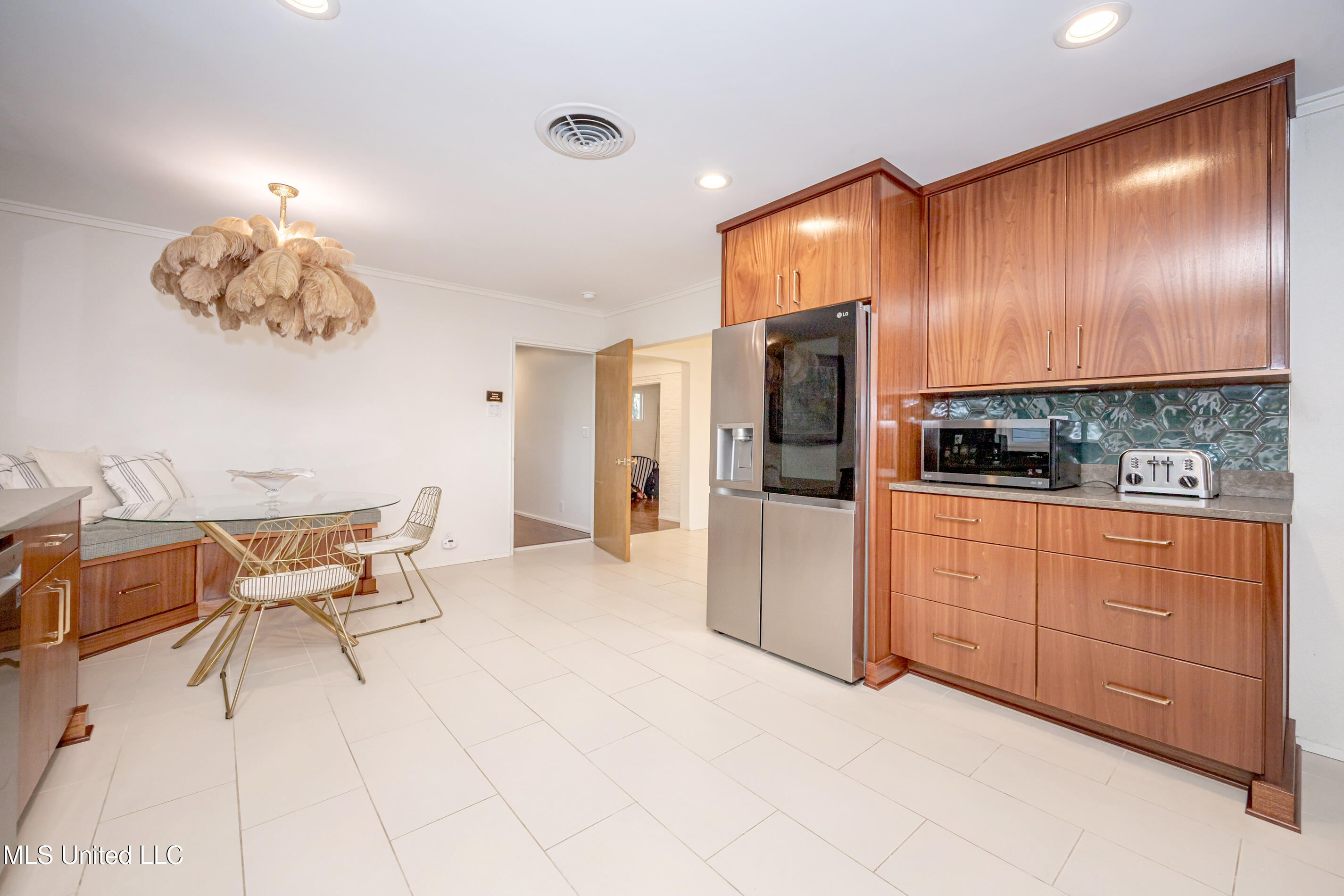 1210 Harbor Road Ocean Springs, MS 39564 - Photo 30 of 78 IMG_7038