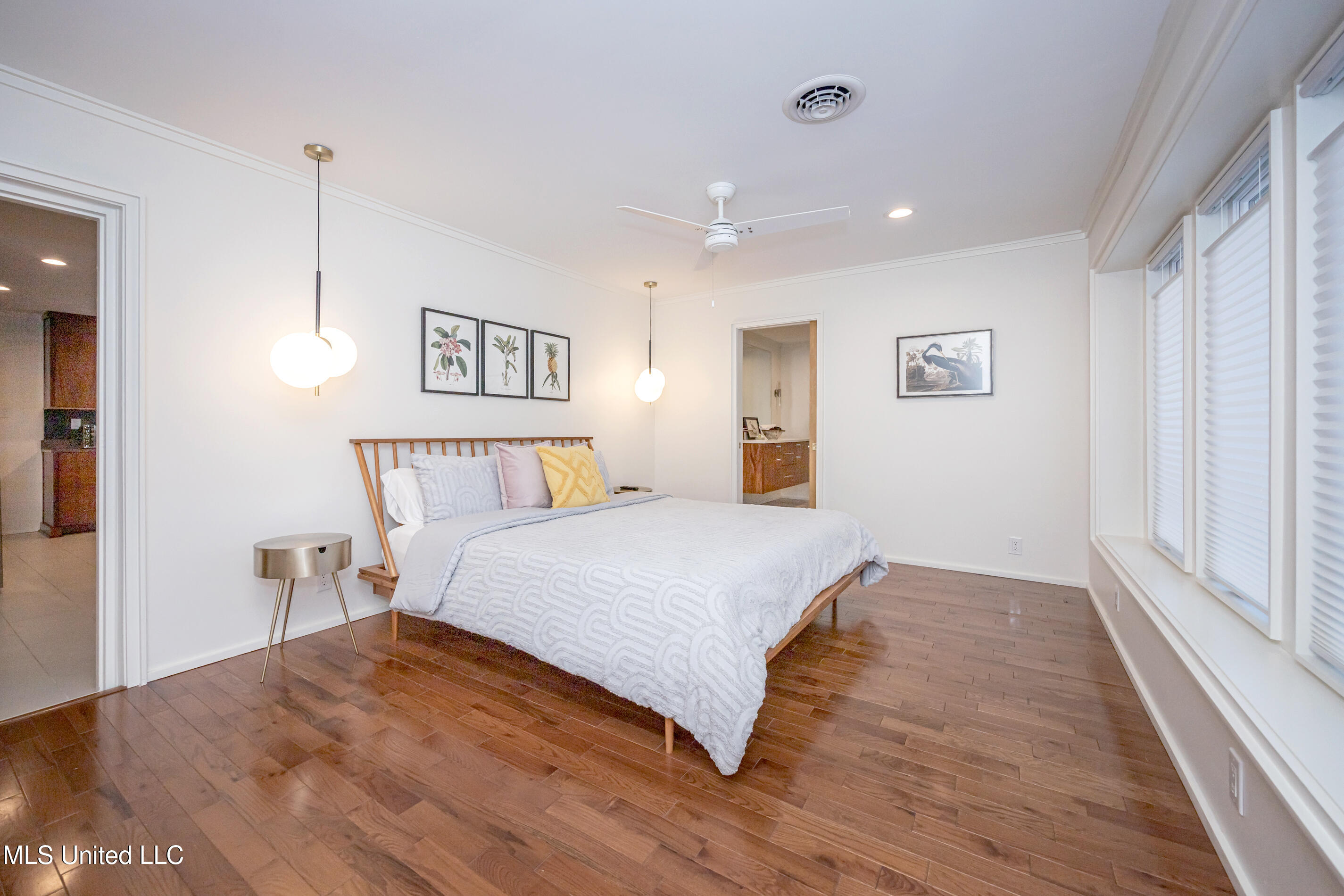 1210 Harbor Road Ocean Springs, MS 39564 - Photo 35 of 78 IMG_7040