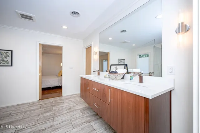 $939,900 | 1210 Harbor Road, Ocean Springs, MS 39564