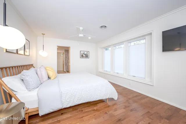 $939,900 | 1210 Harbor Road, Ocean Springs, MS 39564