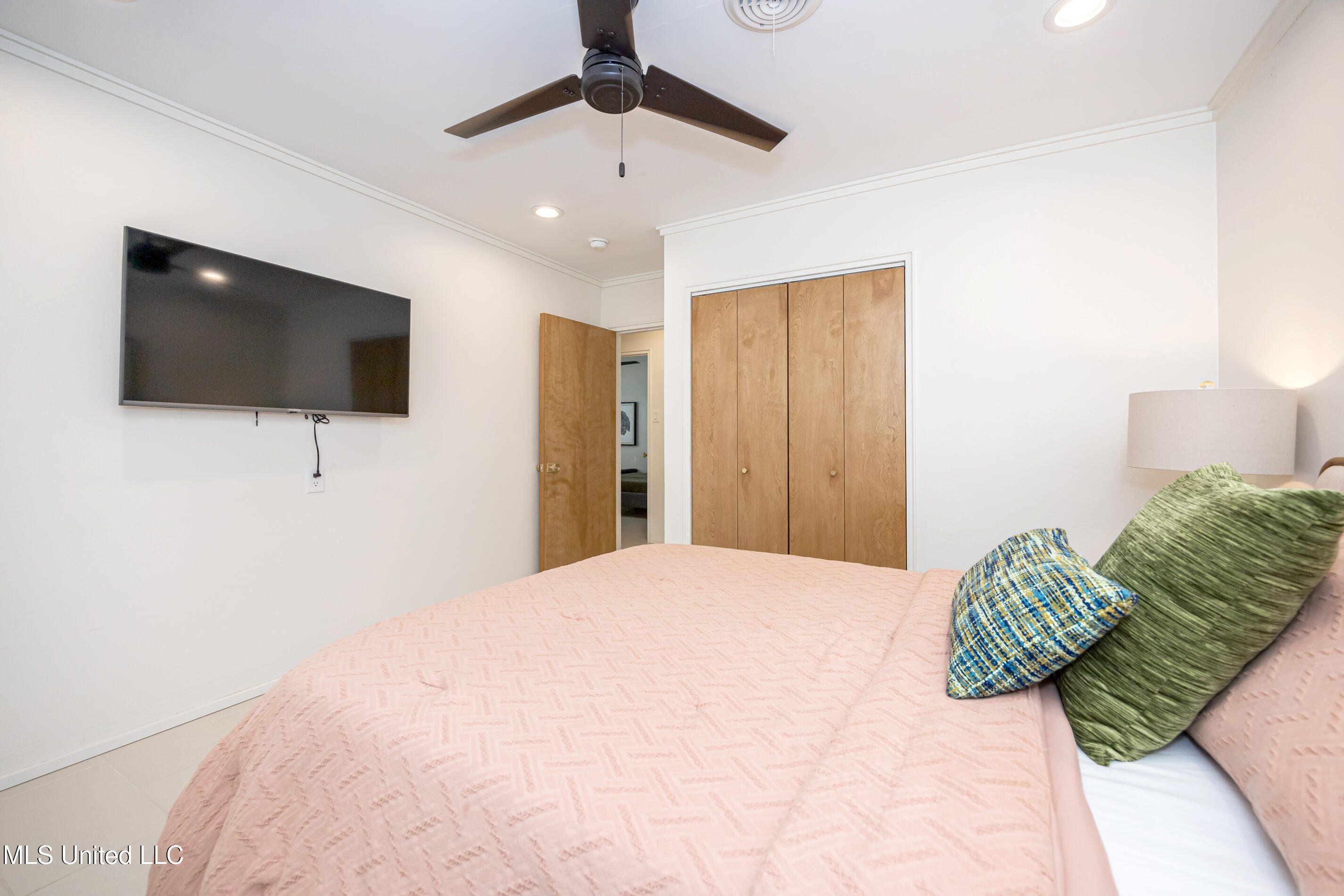 1210 Harbor Road Ocean Springs, MS 39564 - Photo 56 of 78 IMG_7074