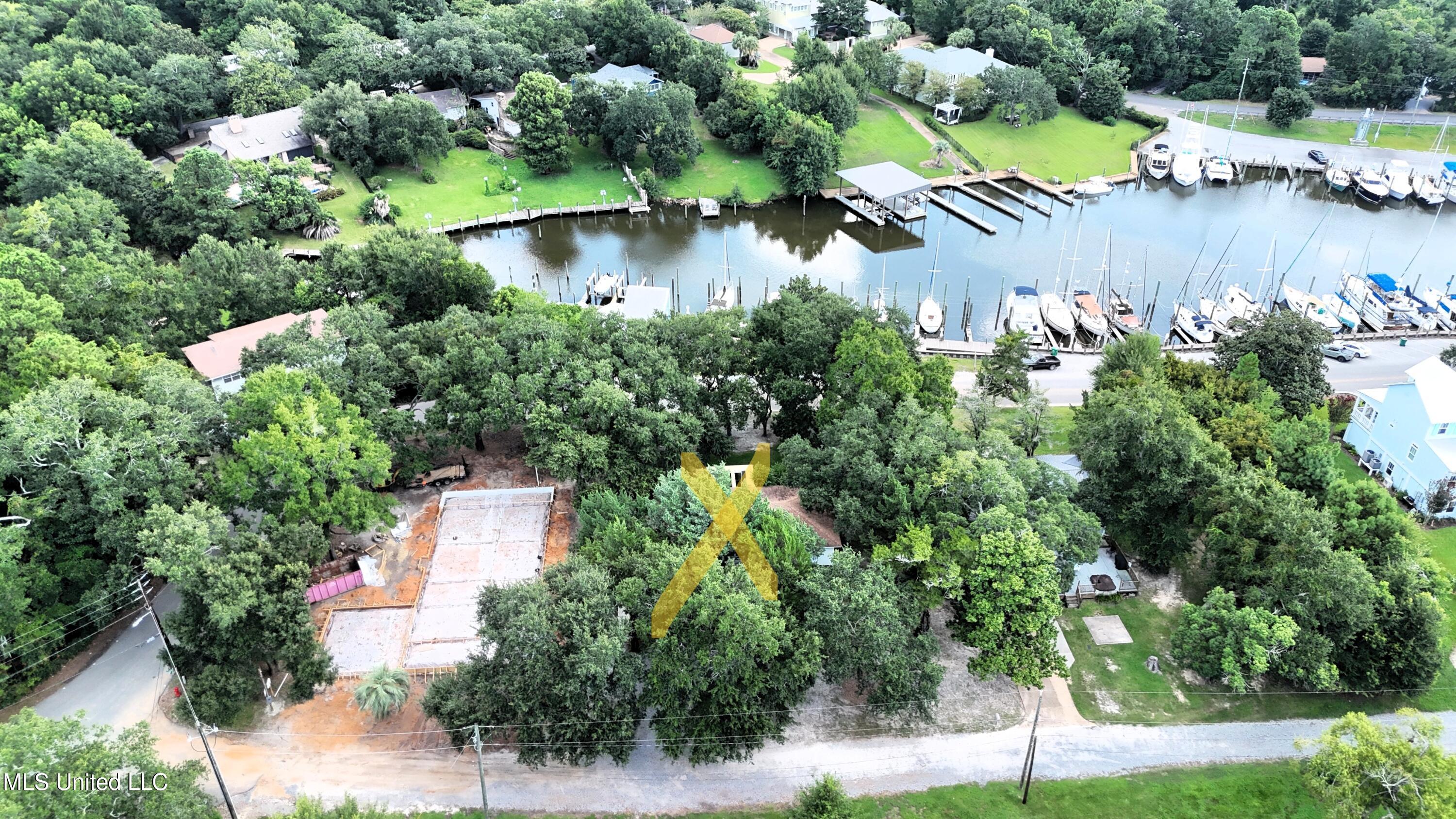 1210 Harbor Road Ocean Springs, MS 39564 - Photo 75 of 78 DJI_20250818111611_0289_D