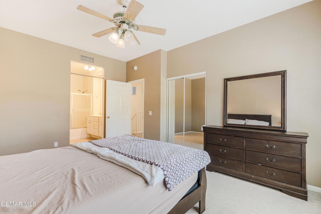 11529 Treeview Court Moorpark, CA 93021 - Photo 20 of 23