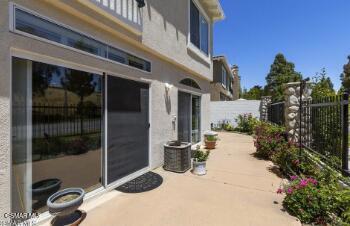 11529 Treeview Court Moorpark, CA 93021 - Photo 2 of 2