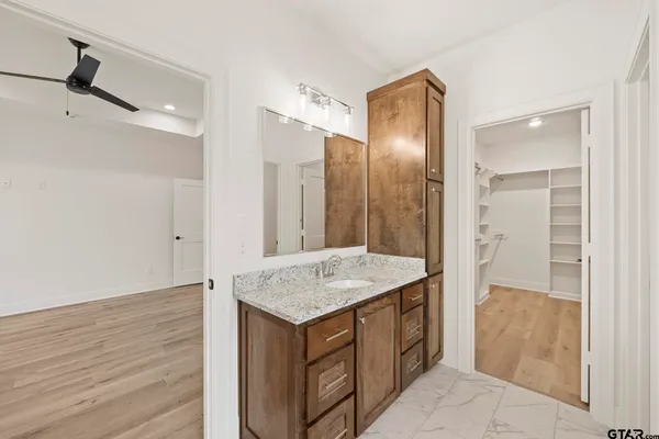 $412,000 | 18778-c R 1100 C R 1100, Flint, TX 75762