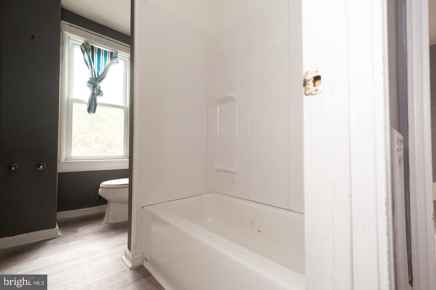 313 South Fairview Street Riverside, NJ 08075 - Photo 2 of 20