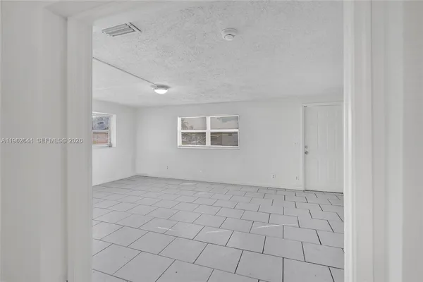 $410,000 | 307 Northwest 11th Avenue, Delray Beach, FL 33444