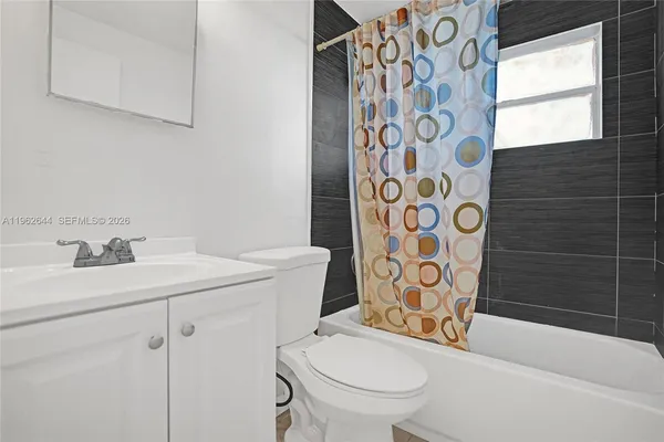 $410,000 | 307 Northwest 11th Avenue, Delray Beach, FL 33444