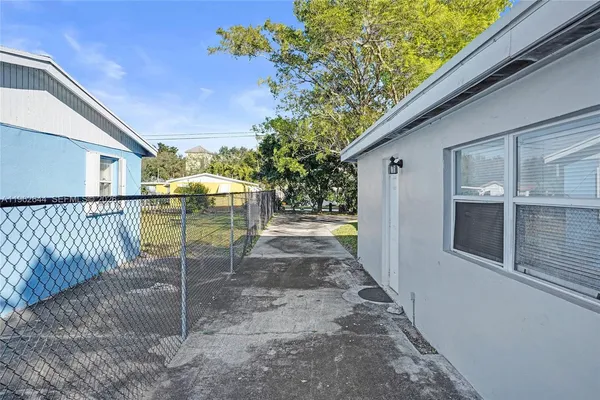 $410,000 | 307 Northwest 11th Avenue, Delray Beach, FL 33444