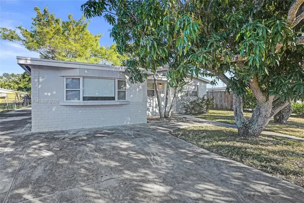 $410,000 | 307 Northwest 11th Avenue, Delray Beach, FL 33444