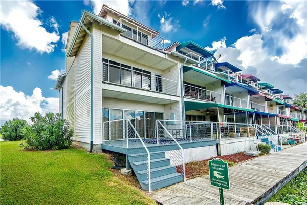 $2,096 | 3031 Barrow Street, Unit 14, Houma, LA 70360