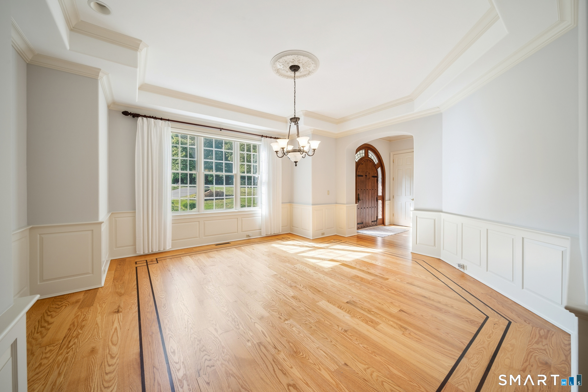 108 Westland Road Avon, CT 06001 - Photo 11 of 35 Gallery Image 11