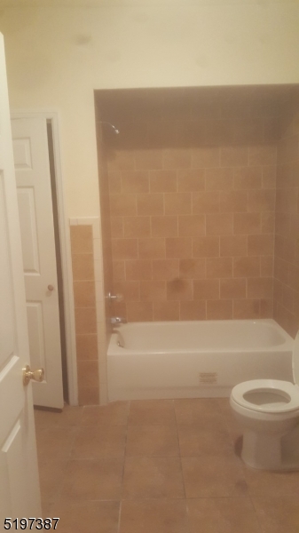 210 Trumbull Street Elizabeth Port, NJ 07206 - Photo 4 of 6