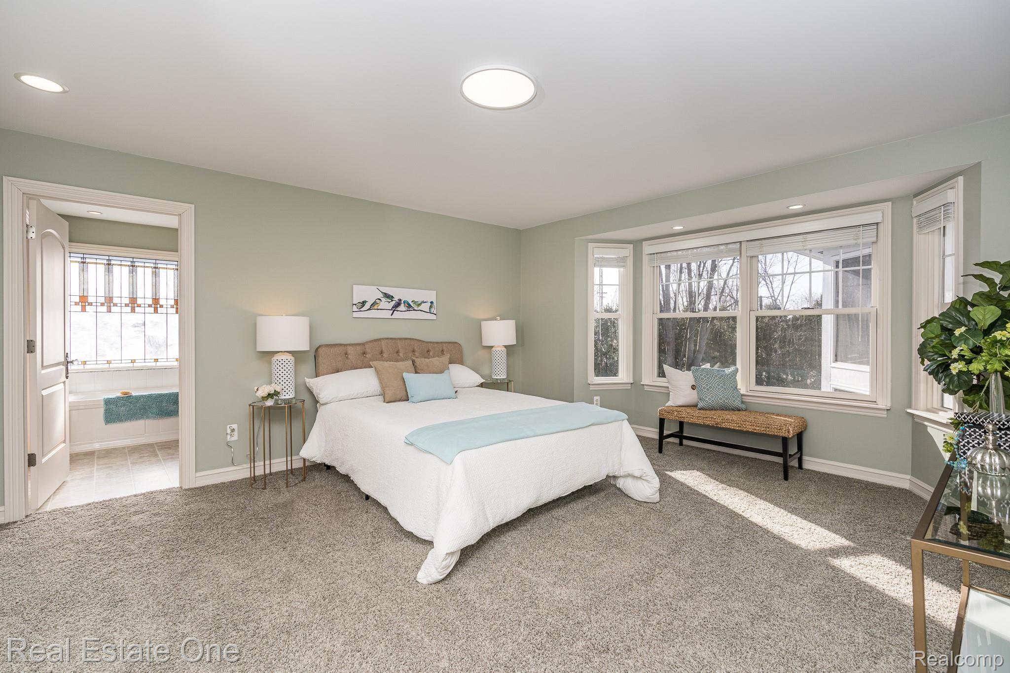 341 Griggs Street Rochester, MI 48307 - Photo 25 of 49 Master Bedroom