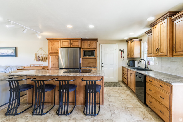 3264 West 500 South Vernal, UT 84078 - Photo 9 of 48