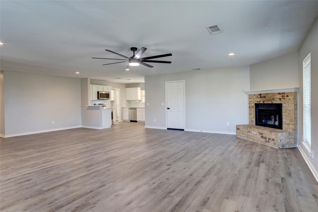 1502 Ridgewood Drive Prosper, TX 75078 - Photo 3 of 14