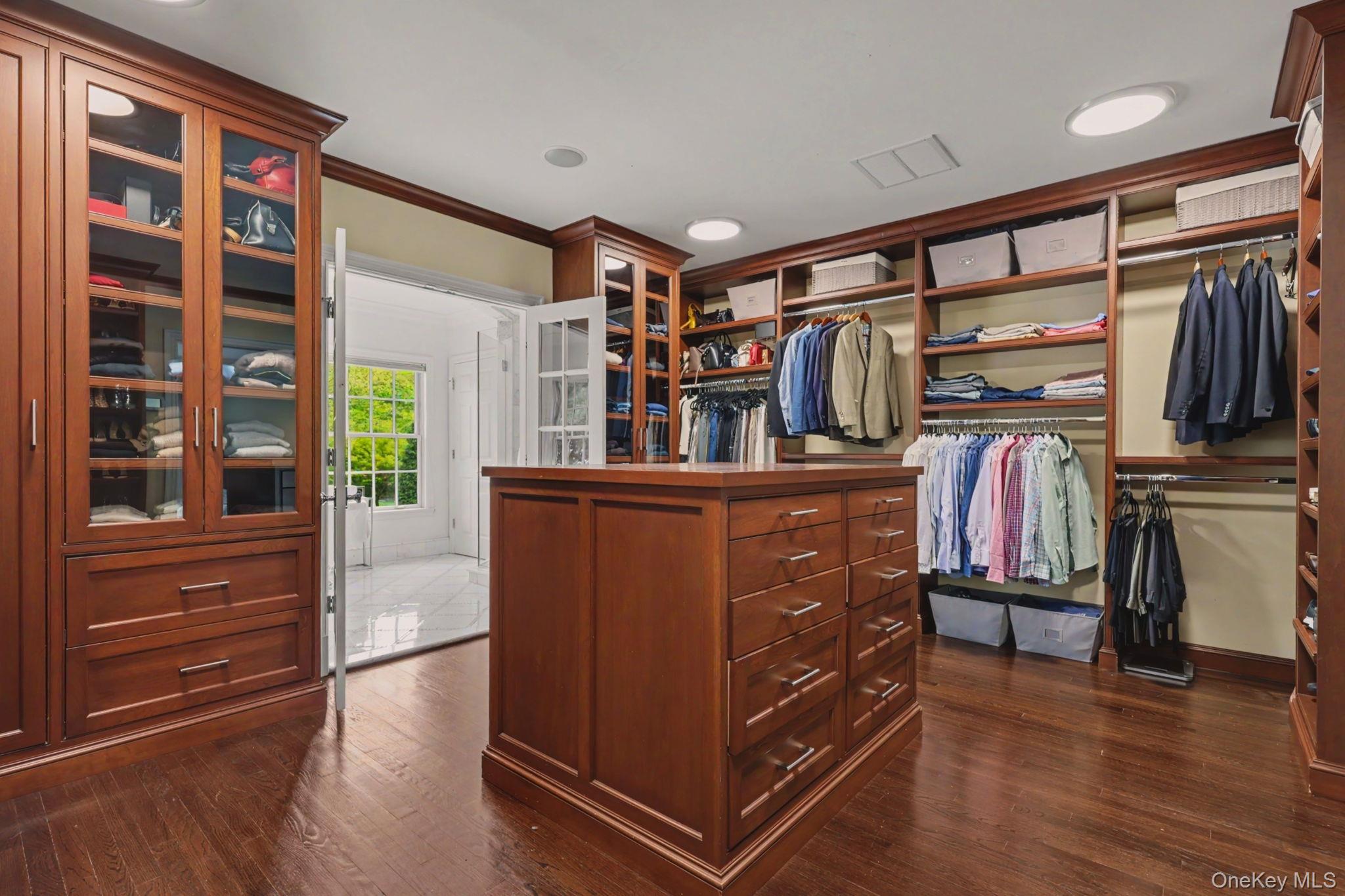 10 Morris Court Rye, NY 10580 - Photo 17 of 44 Primary bedroom walk-in closet