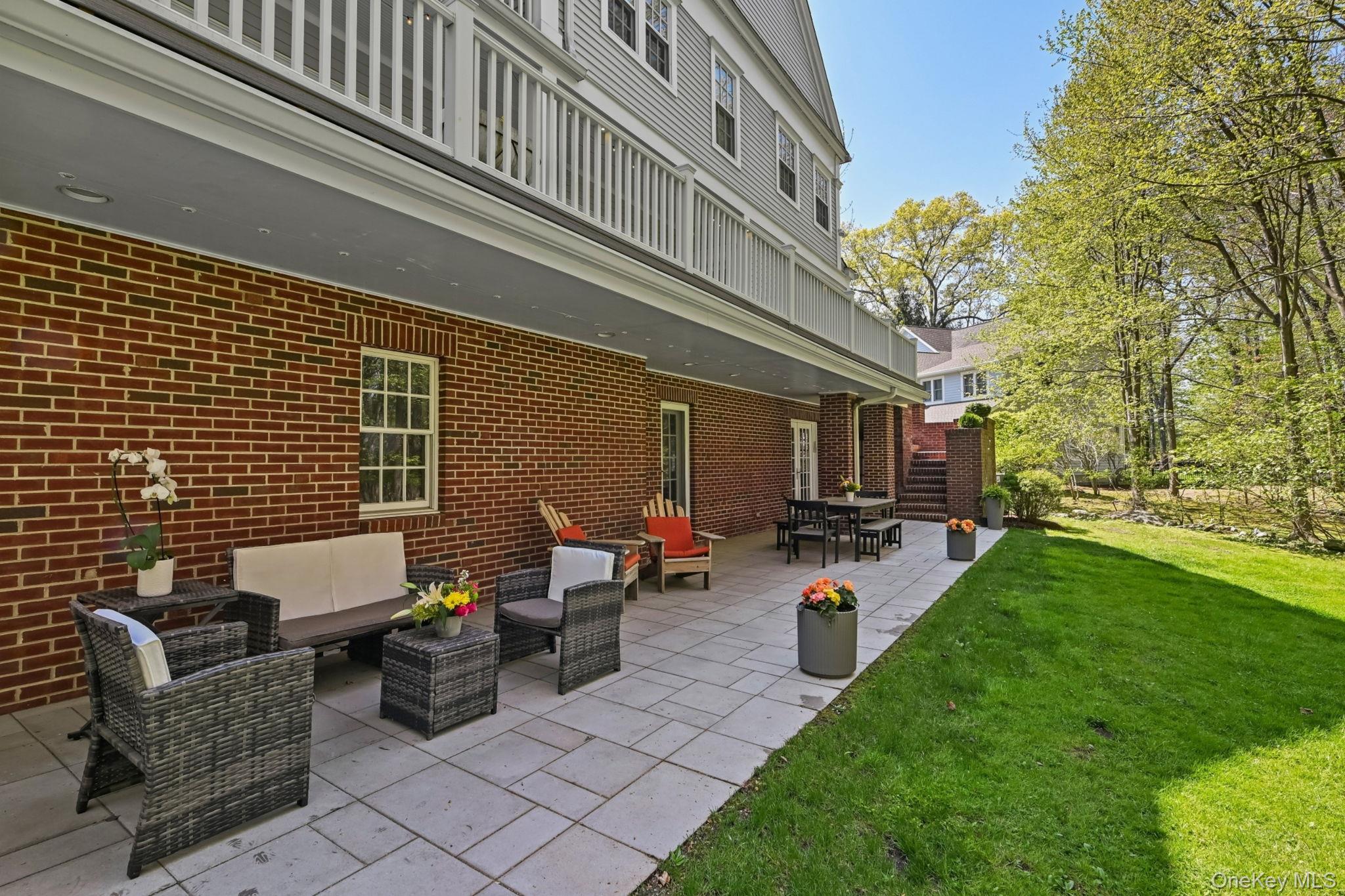 10 Morris Court Rye, NY 10580 - Photo 36 of 44 Garden level patio