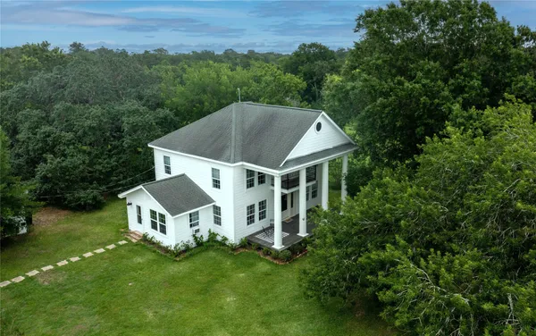 $684,900 | 27 Cotton Bayou Circle, Cove, TX 77523