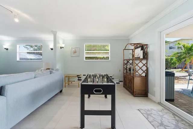 $3,750 | 1424 Willow Road, Palm Springs, FL 33406