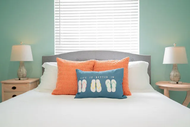 a close view of sink and tap