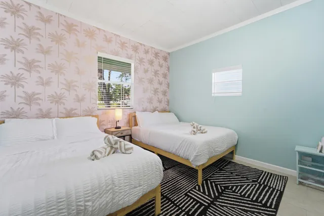 $3,750 | 1424 Willow Road, Palm Springs, FL 33406